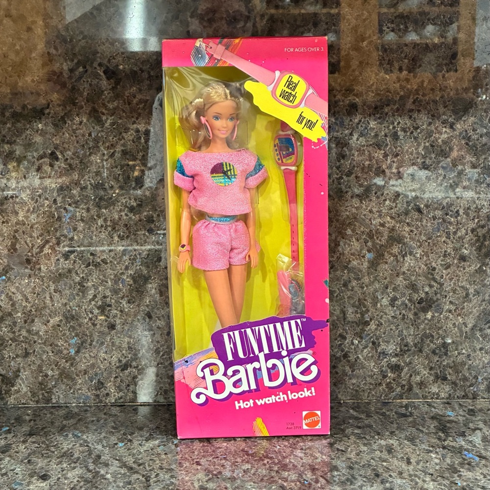 1986 NRFB Funtime Barbie Doll in Pink